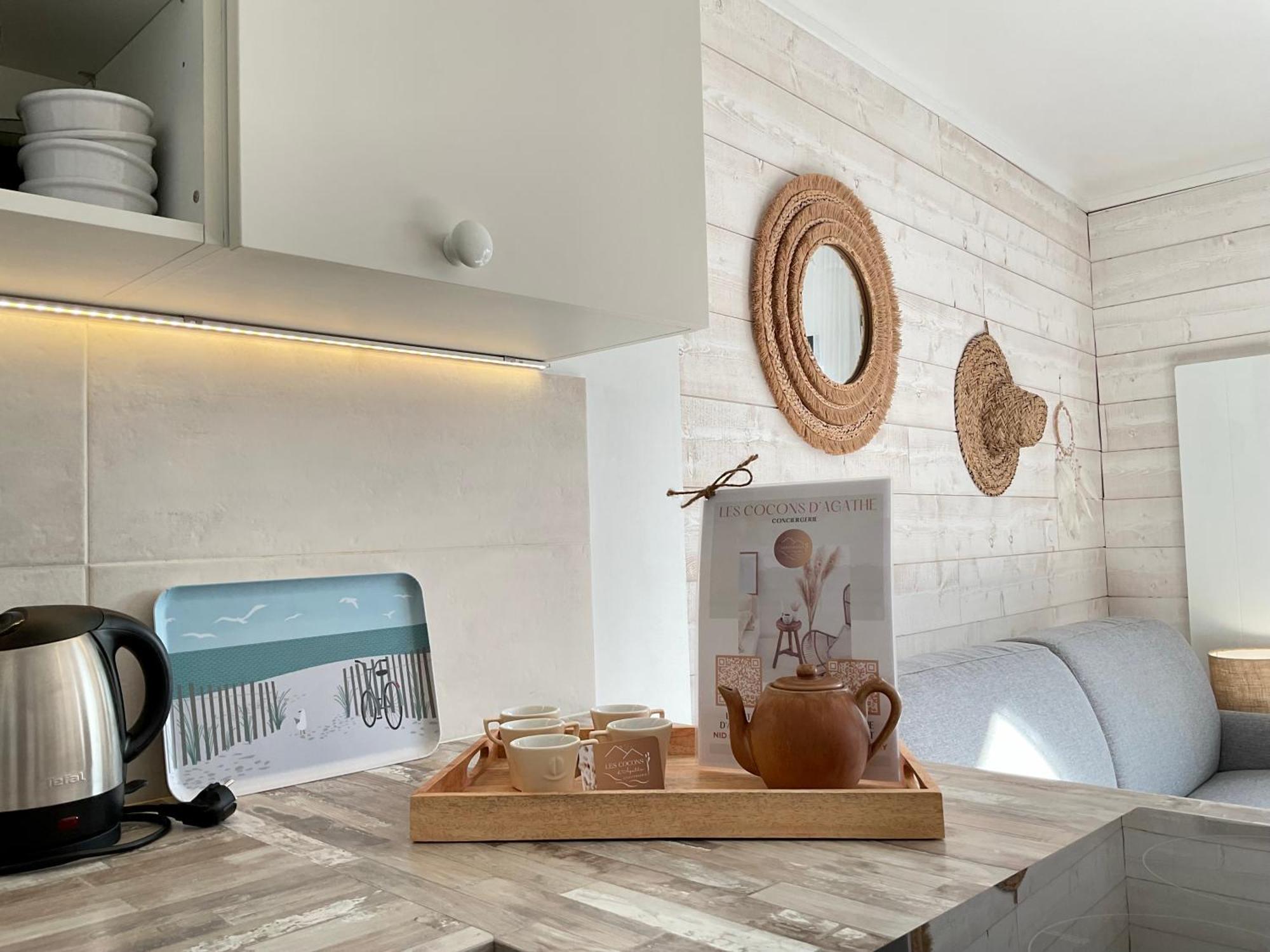 Le Nid Douillet, Studio Avec Terrasse Et Parking A 400M Des Plages Larmor-Plage Exterior foto